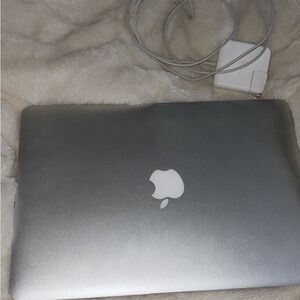 Apple MacBook Pro Aluminum Silver Laptop with Charger
